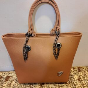 *Tan/Caramel Structured Tote Bag with Gunmetal Chain Accents* 👜